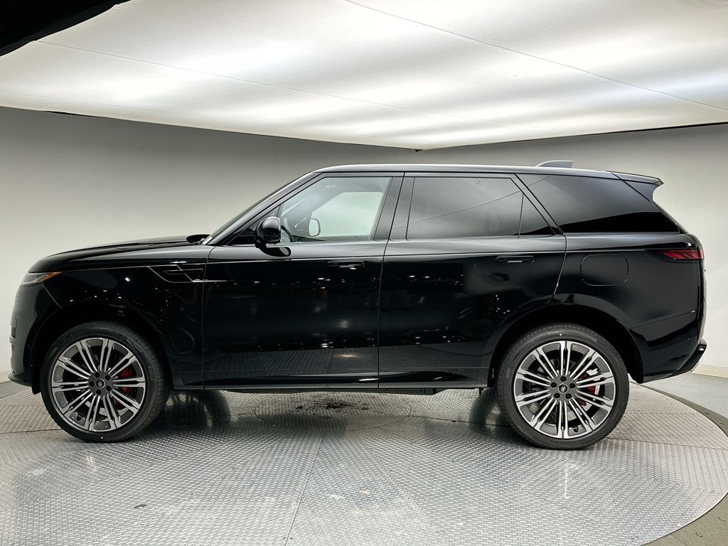 2025 Land Rover Range Rover Sport SE Dynamic 2