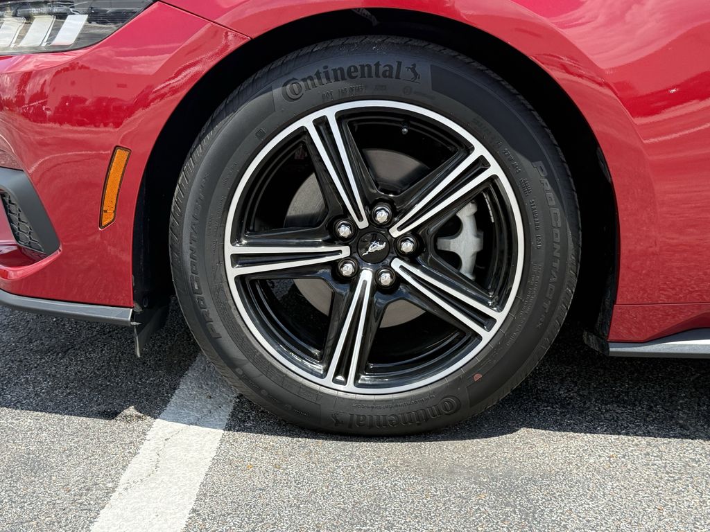 2024 Ford Mustang EcoBoost - 8