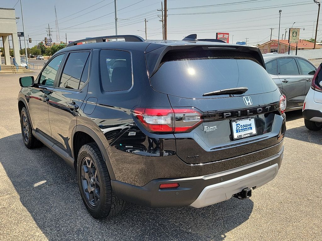 2025 Honda Pilot TrailSport  at Brown Honda