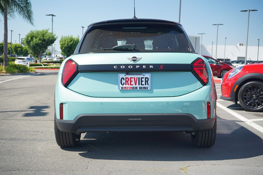 Thumbnail: 2026 MINI Cooper - 4