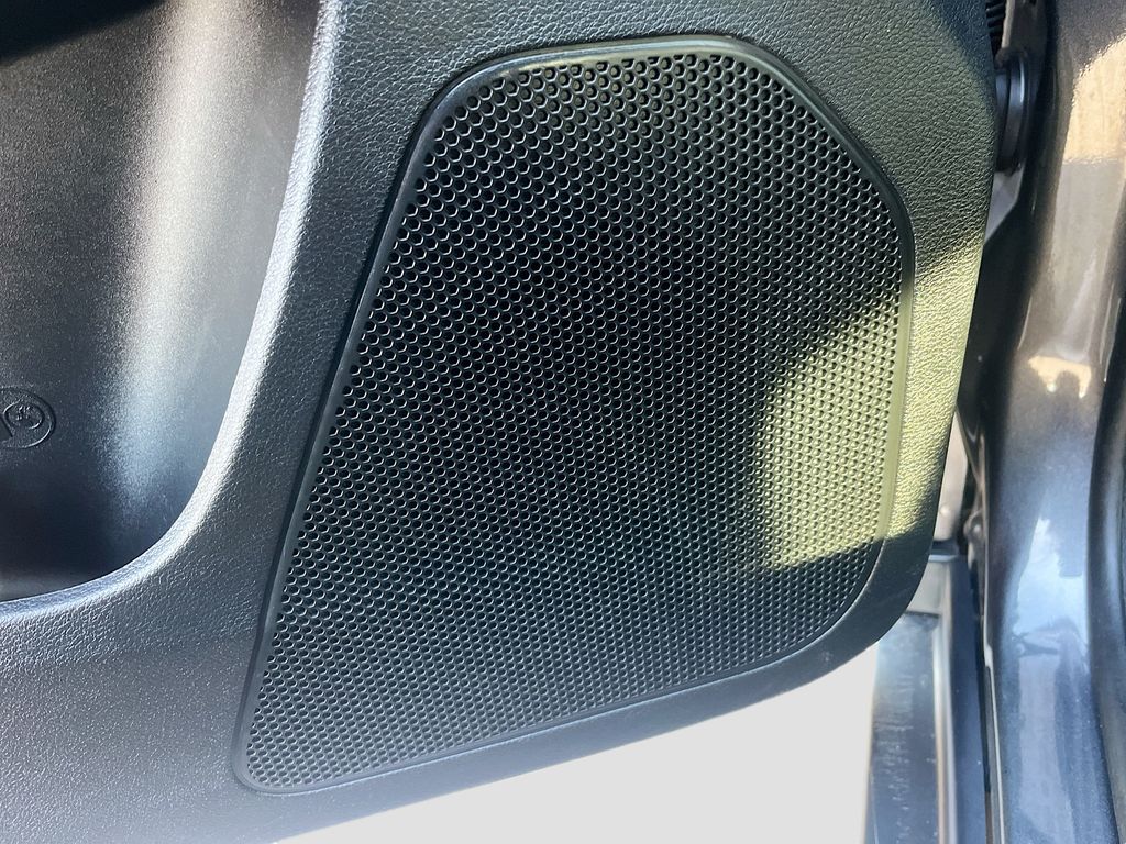 Used 2022 Gray Jeep Trailhawk image 18
