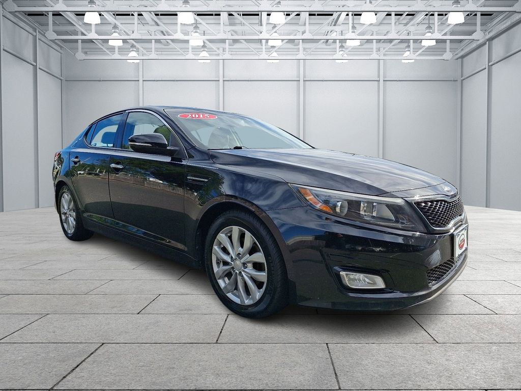 Thumbnail: 2015 Kia Optima - 3