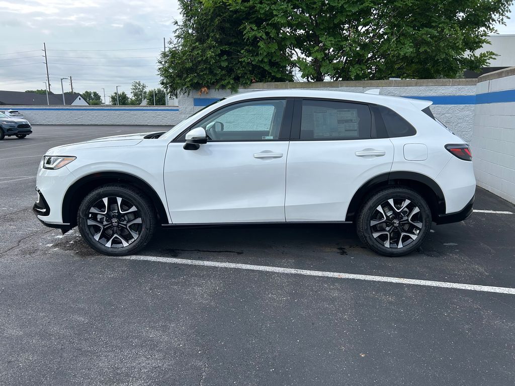 Thumbnail: 2027 Honda HR-V - 2