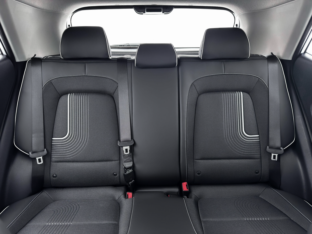 Thumbnail: 2026 Hyundai Venue - 16