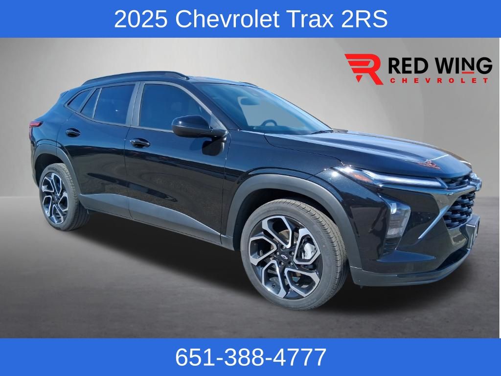 Mosaic Black Metallic 2025 Chevrolet Trax RS with 2RS FWD SUV / Crossover Front-Wheel Drive 6-Speed Automatic