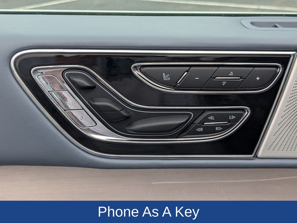 2021 Lincoln Navigator Black Label L