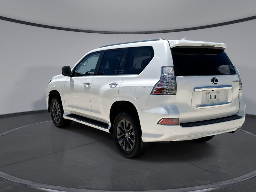 Thumbnail: 2023 Lexus GX - 10