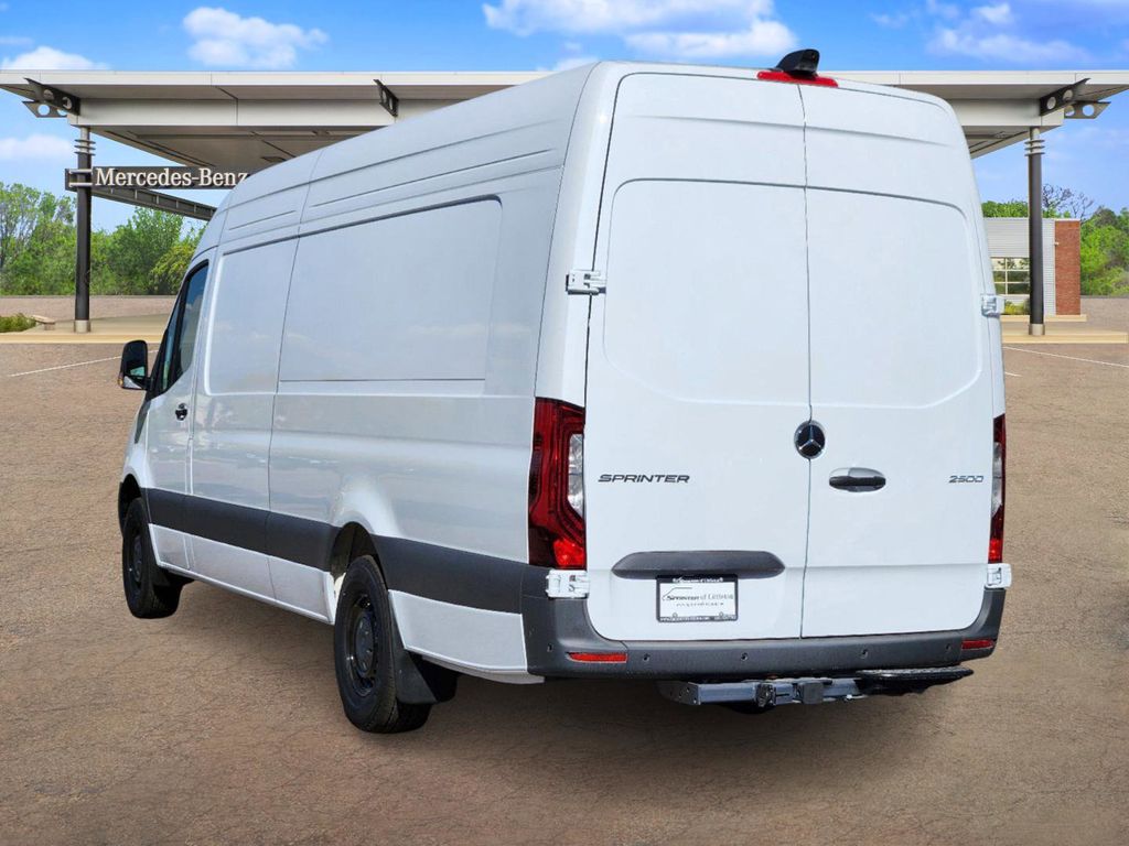 2024 Mercedes-Benz Sprinter 2500 Cargo 170 WB 4