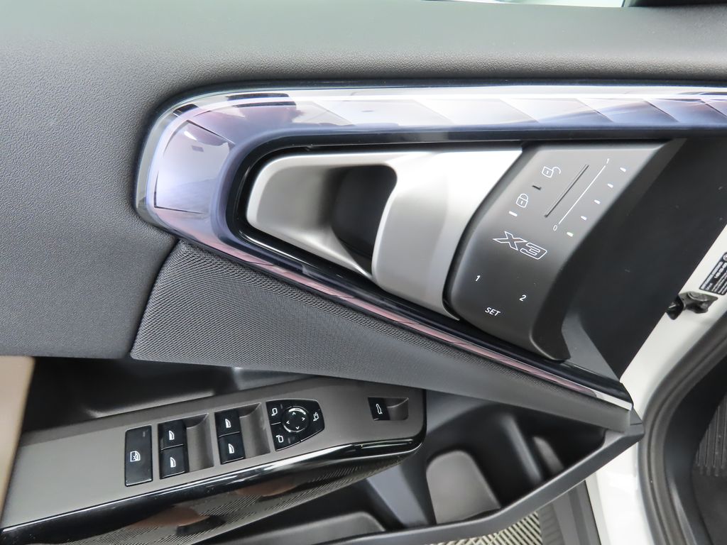 Thumbnail: 2026 BMW X3 - 23