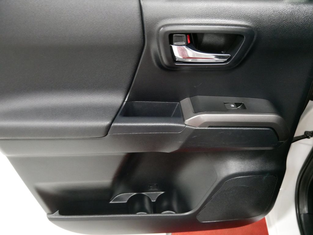 Used 2016 Toyota Tacoma Truck