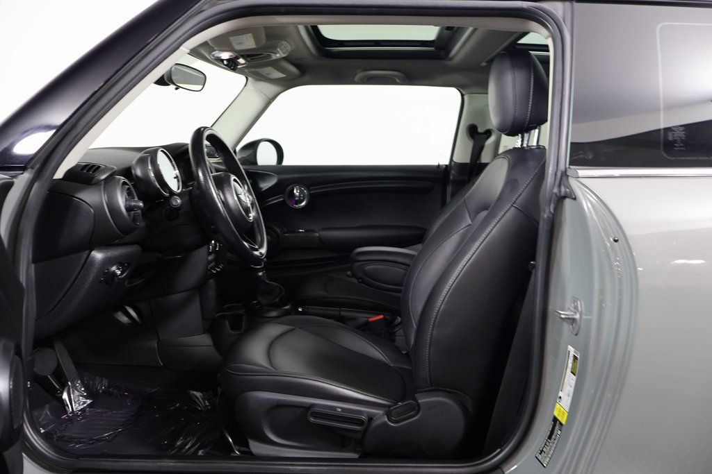 Thumbnail: 2018 MINI Cooper - 10