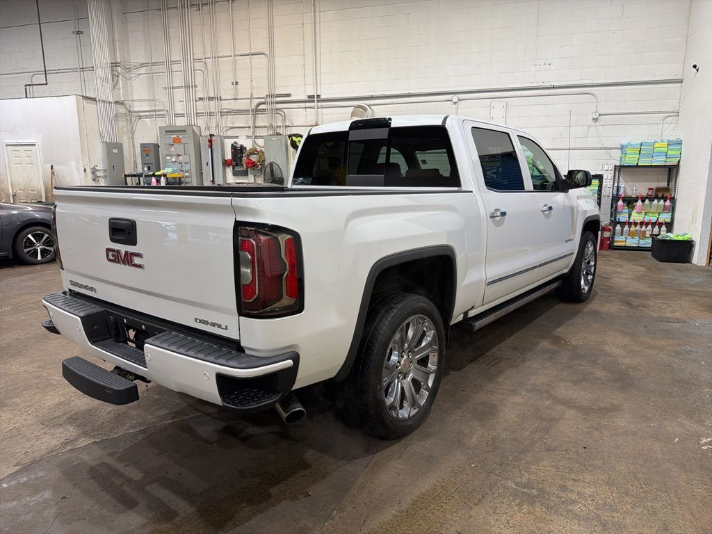 2018 GMC Sierra 1500 Denali - Image 4