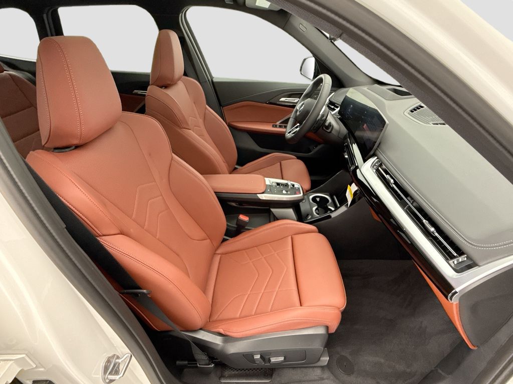 Thumbnail: 2026 BMW X1 - 19