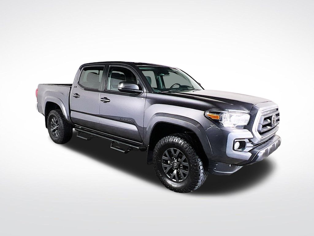 Used 2023 Toyota Tacoma SR5 with VIN 3TYCZ5AN1PT135252 for sale in Gladstone, OR