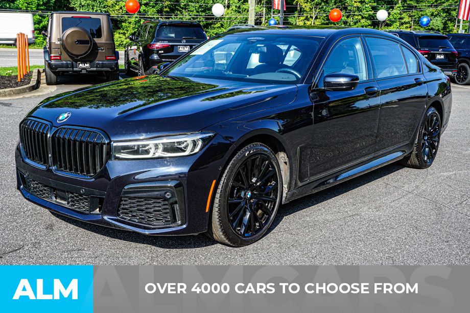 Used 2022 Black BMW 740i image 2