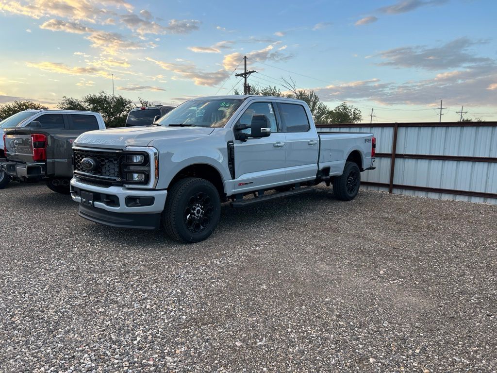 2026 Ford F-350SD XLT