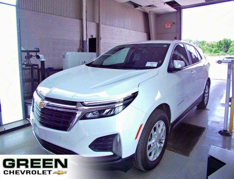 Summit White 2024 Chevrolet Equinox SUV / Crossover Four-Wheel Drive 6-Speed Automatic Overdrive