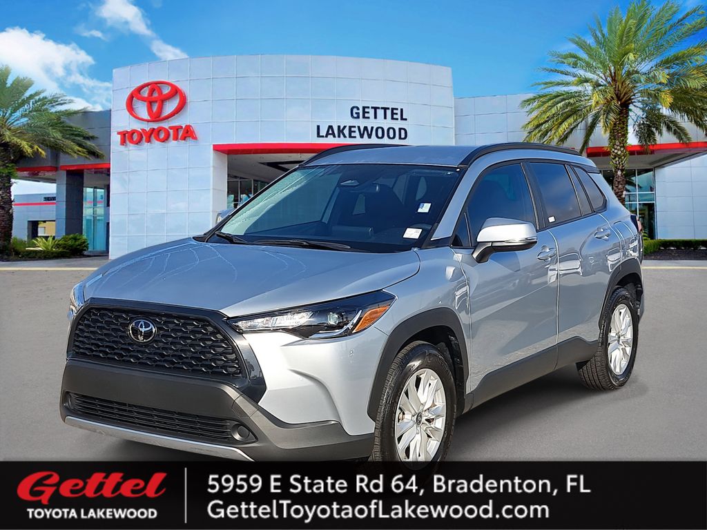 2023 Toyota Corolla Cross LE AWD