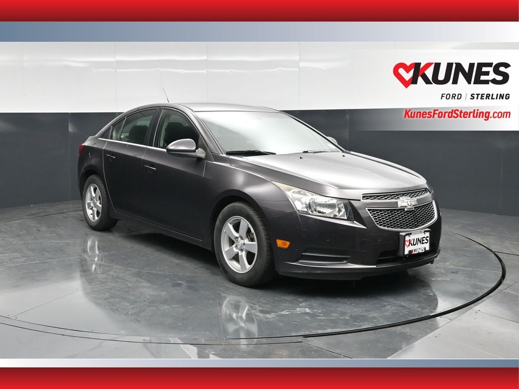 2014 Chevrolet Cruze 1LT Sedan FWD