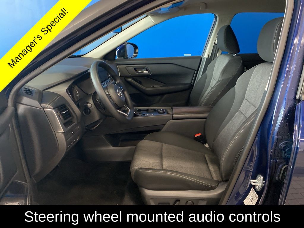 Used 2024 Blue Nissan SV image 10