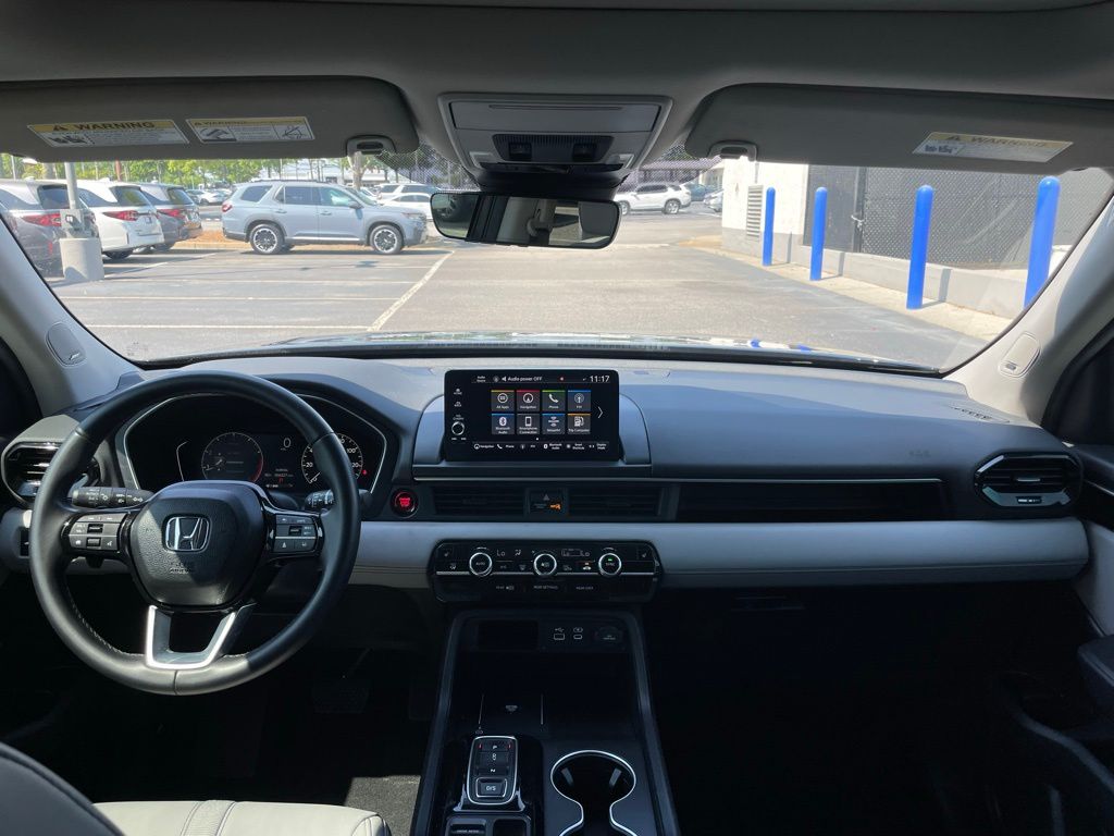Thumbnail: 2025 Honda Pilot - 10