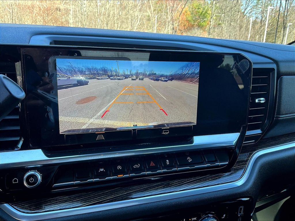 2022 GMC Sierra 1500 — photo 19