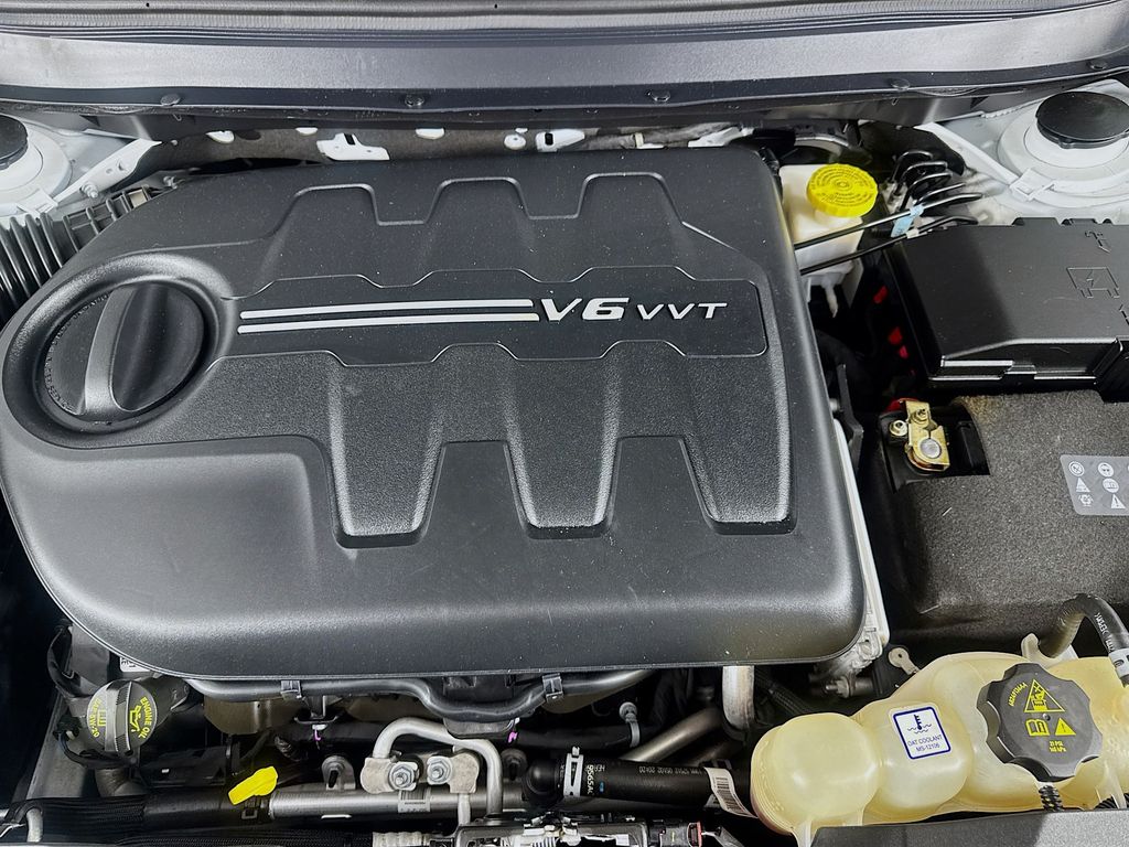 Used Car 2022 Jeep Cherokee  X For Sale Under $25,000 In Austin, Texas