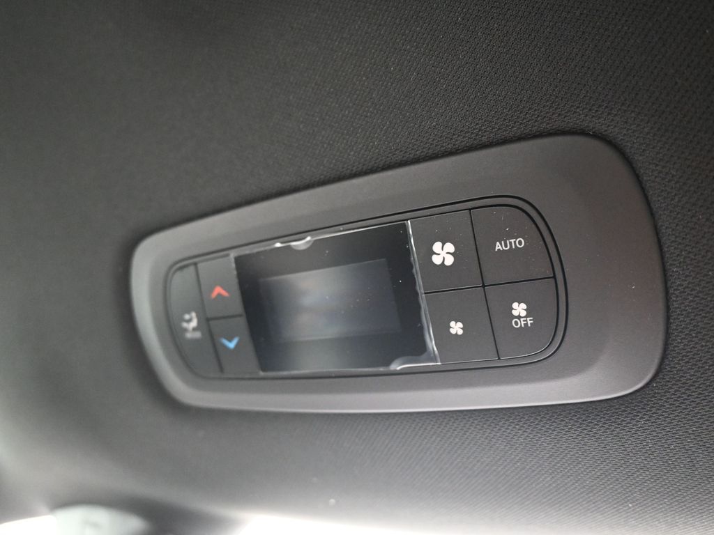 New 2026 Red Hot Pearlcoat Chrysler Select image 37