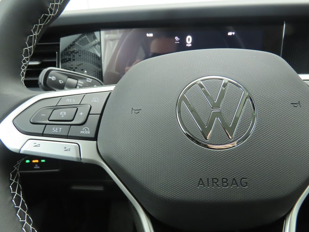 Thumbnail: 2026 Volkswagen Tiguan - 11