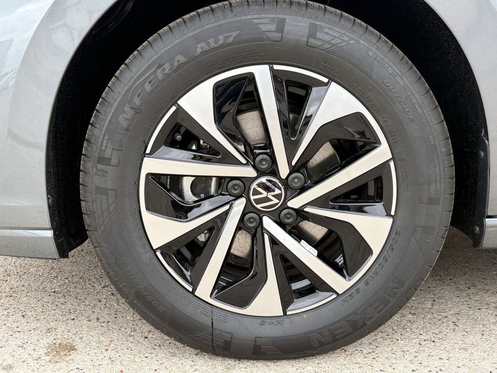 New 2026 Gray Volkswagen 1.5T S image 9