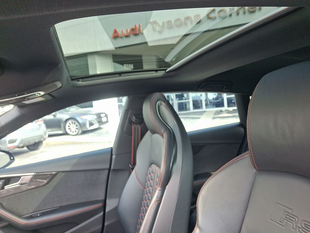 Thumbnail: 2023 Audi RS 5 - 14