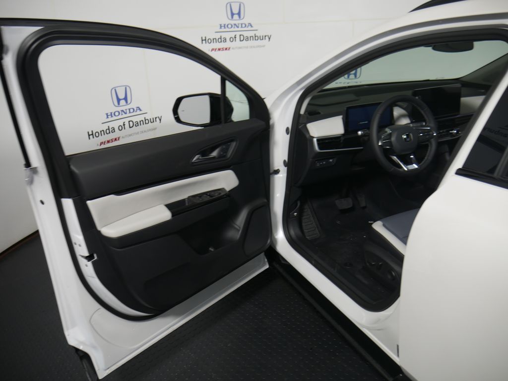 Thumbnail: 2026 Honda Prologue - 10