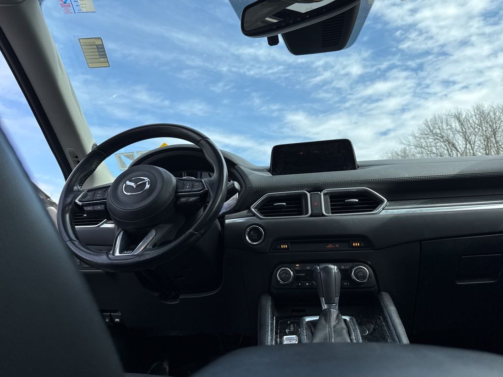 Used 2017 White Mazda Grand Touring image 12