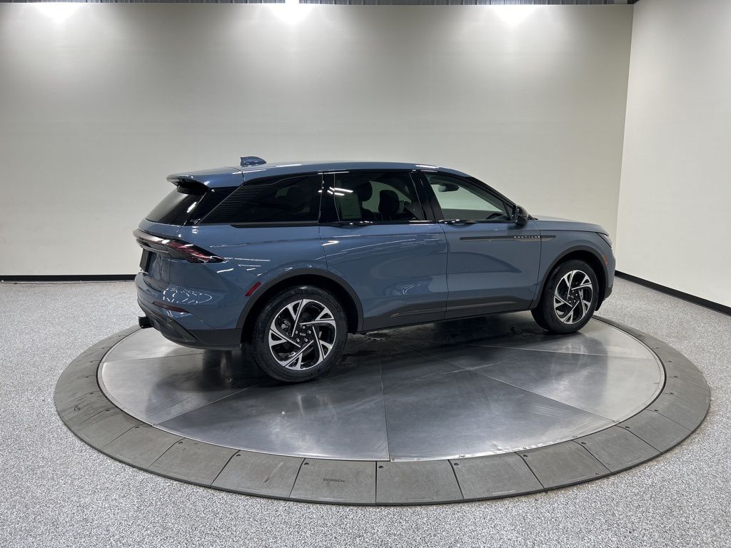 new 2026 Lincoln Nautilus car, priced at $58,282