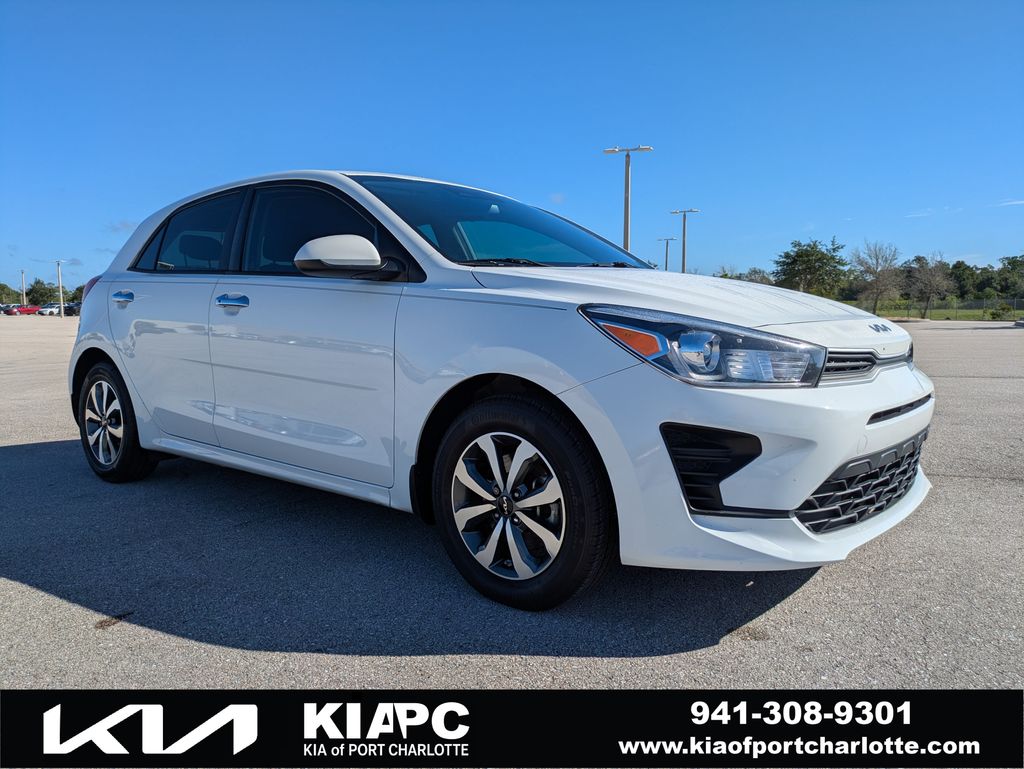 Clear White 2023 Kia Rio5 Wagon Front-Wheel Drive Continuously Variable Transmission