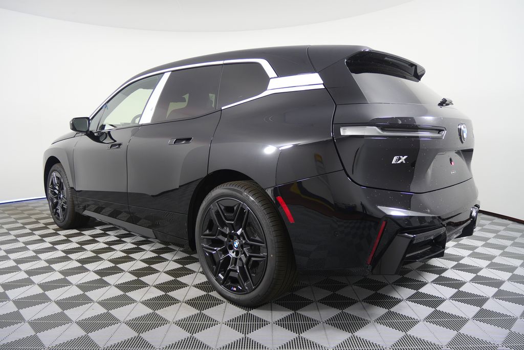 Thumbnail: 2026 BMW iX - 5