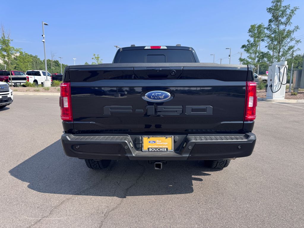 Certified Used 2023 Agate Black Metallic Ford XLT image 4