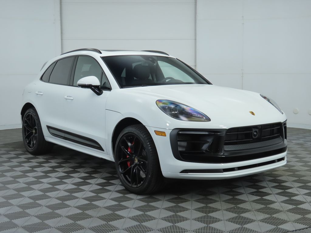 2024 Porsche Macan GTS 3