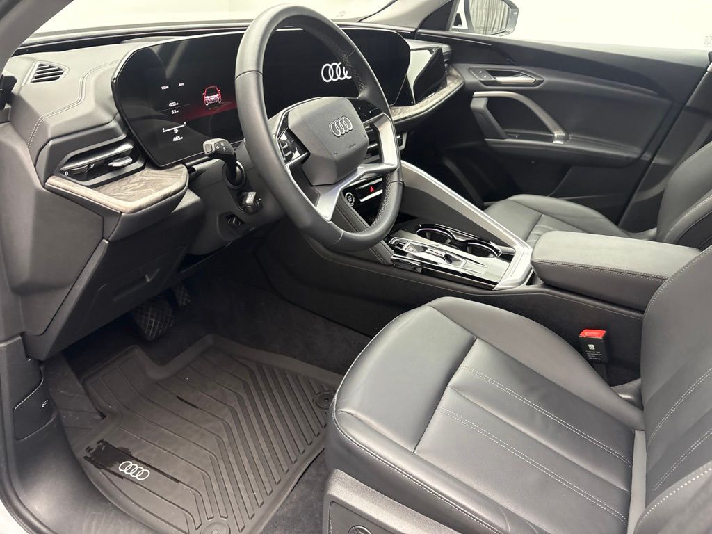 Thumbnail: 2025 Audi Q5 - 5
