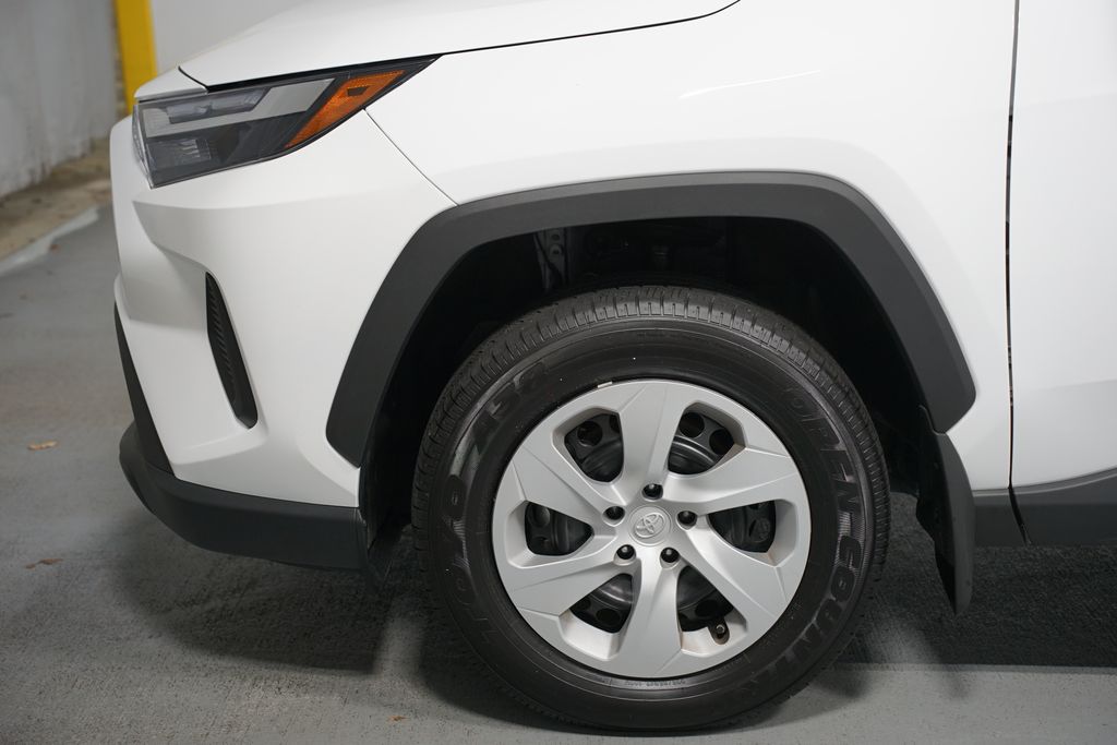 Thumbnail: 2025 Toyota RAV4 - 5