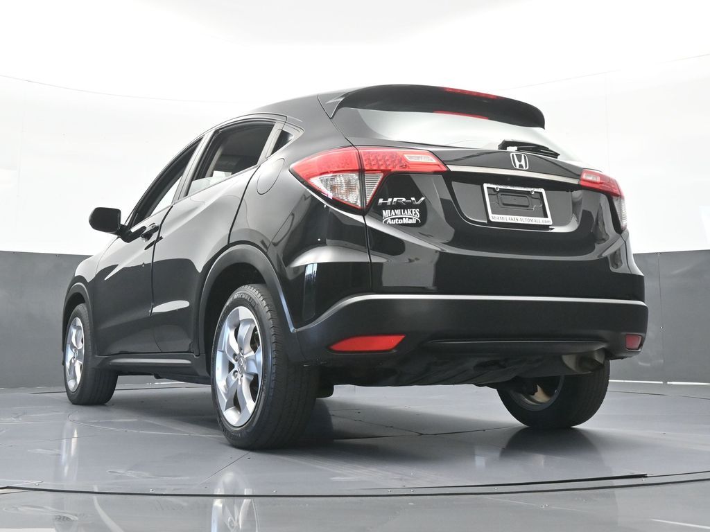 Used 2022 Crystal Black Pearl Honda LX image 55
