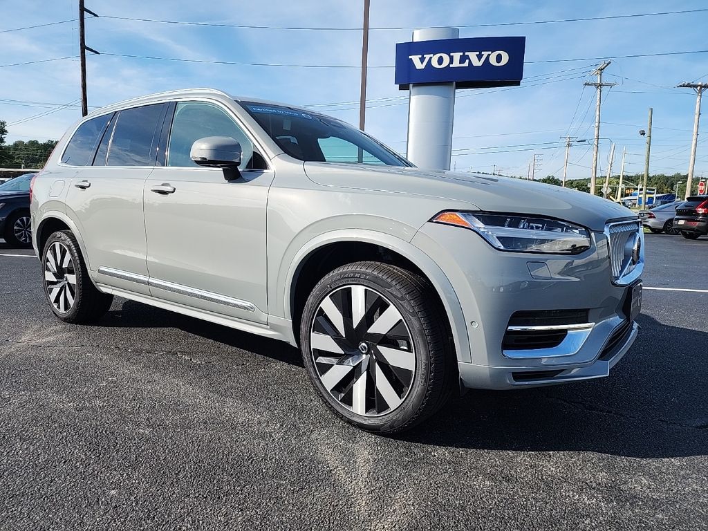 Gray Metallic 2025 Volvo XC90 SUV / Crossover All-Wheel Drive Automatic