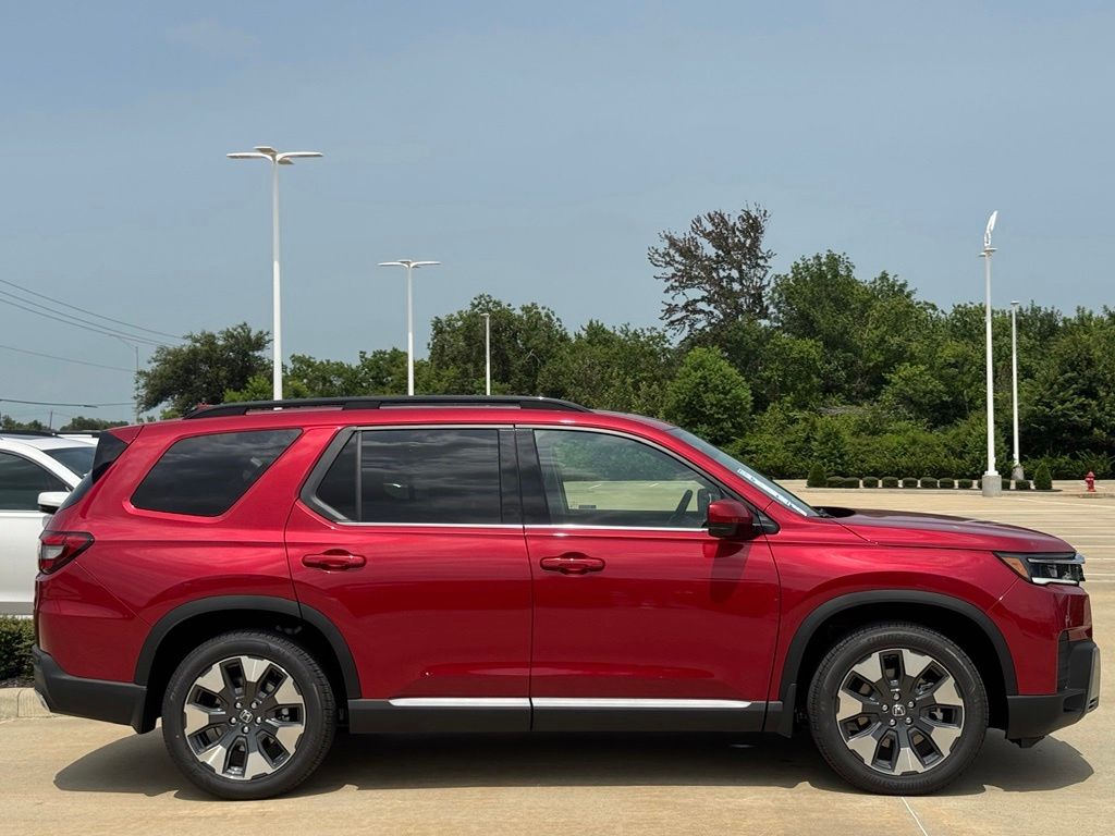 2026 Honda Pilot Elite Red at Community Honda