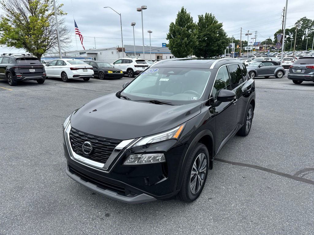 2021 Nissan Rogue SV Black at South Hills Kia