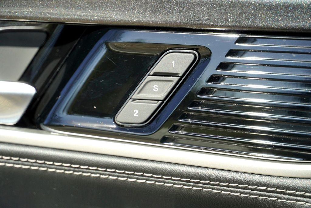 Used Car 2022 Jeep Wagoneer  Series I For Sale Under $40,000 In Taylor, Texas