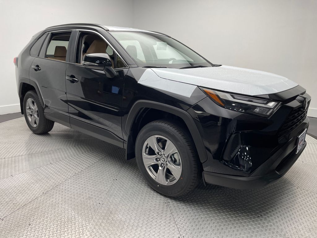 Thumbnail: 2025 Toyota RAV4 - 3