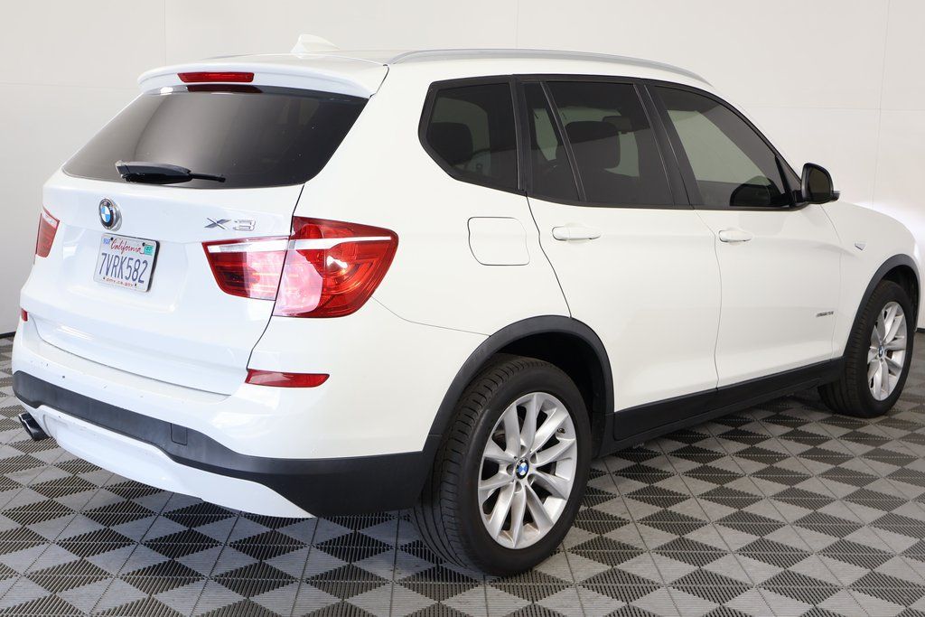 Thumbnail: 2017 BMW X3 - 4