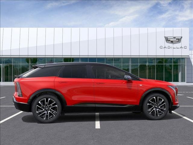 2026 Cadillac OPTIQ Sport - 4
