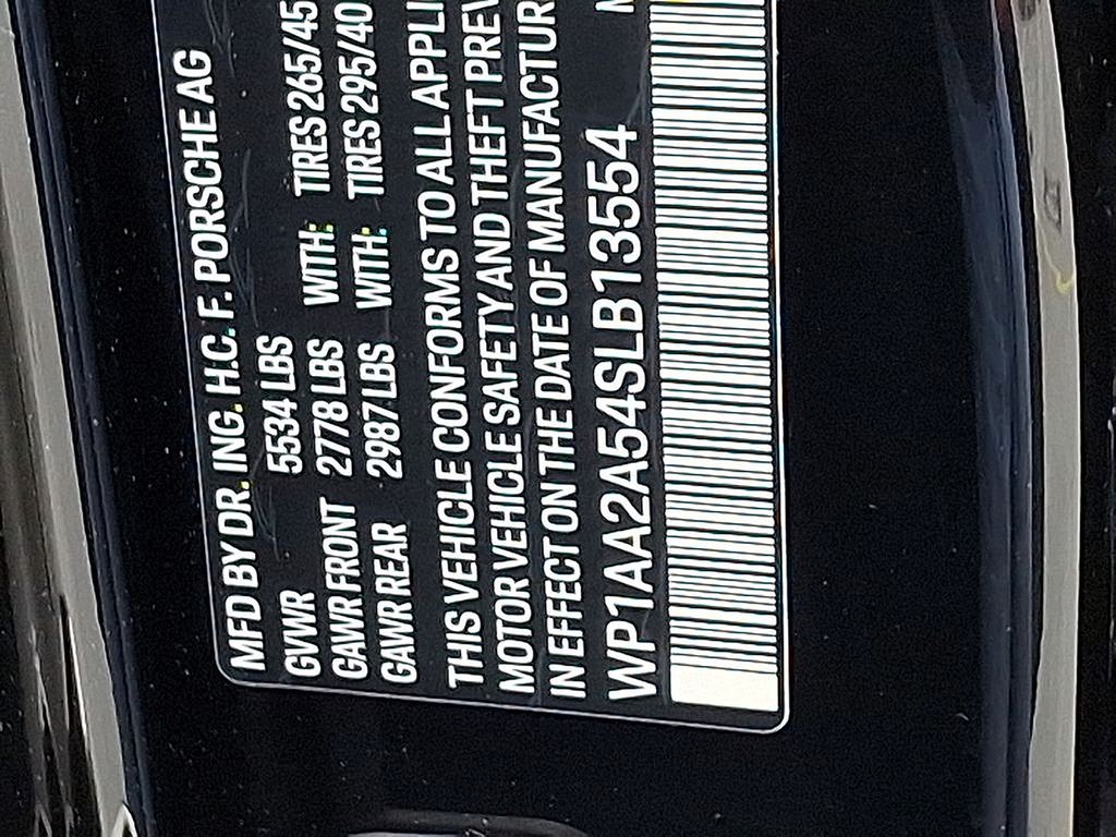 Thumbnail: 2025 Porsche Macan - 26