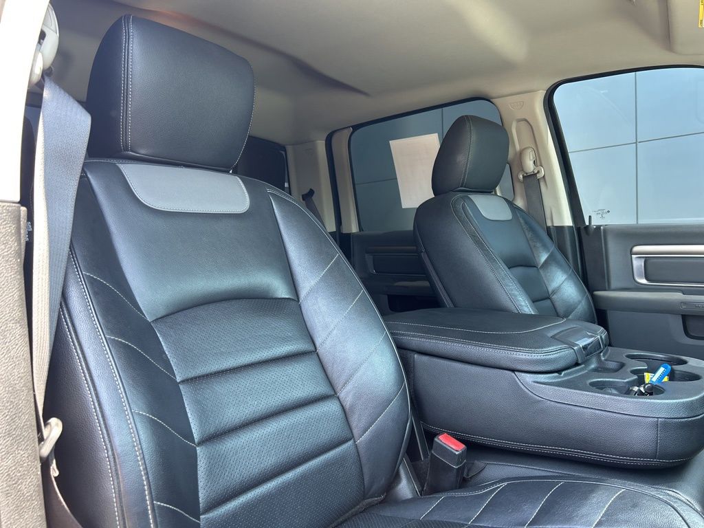 2019 Ram 1500 Classic SLT